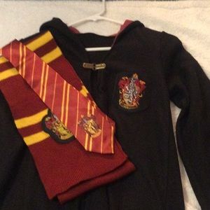 Gryffindor costume set